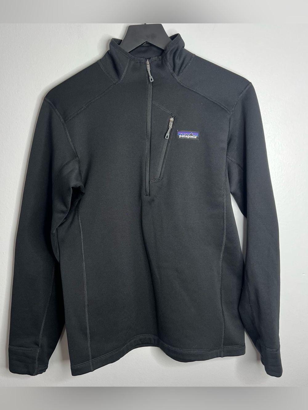 Patagonia Crosstrek 1/4 Zip Pullover Mens Small Black STY 23830 FA19